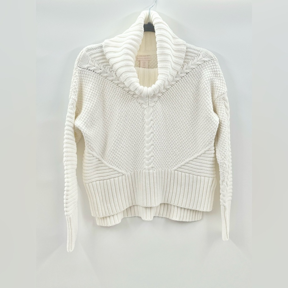 RACHEL ASHWELL turtleneck sweater